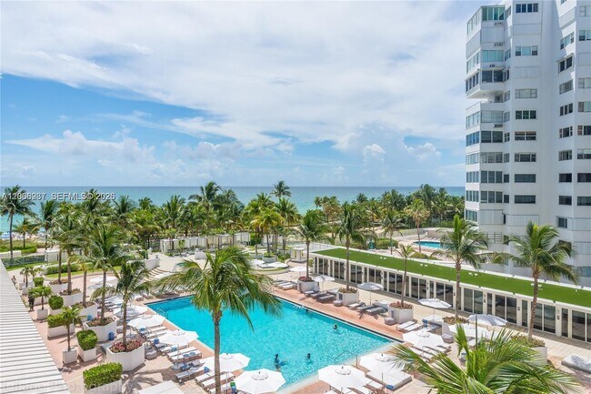 10275 Collins Ave Unit 416
