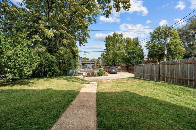 4175 McRee Ave Unit 1e