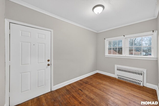 Photo - 1614 Arlington Ave Unit 4