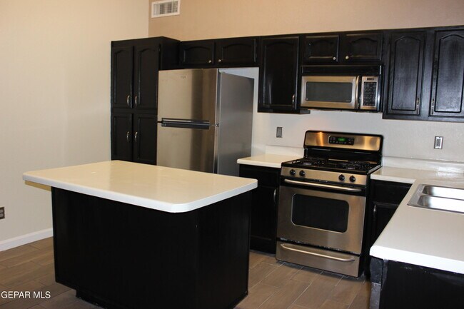 Photo - 394 Brill Cir