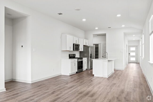 3BR, 2BA - 1,489SF - Living