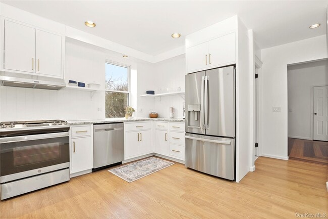 Photo - 16 Bedford Rd Unit 1