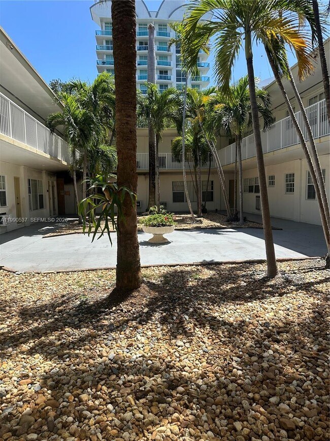 Photo - 7920 East Dr Unit 11