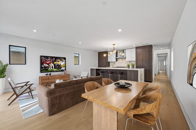 Photo - 121-121 139 39th St