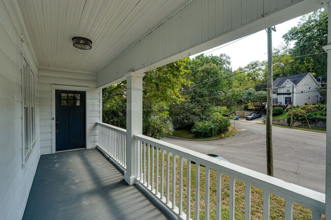 Photo - 819 Federal St