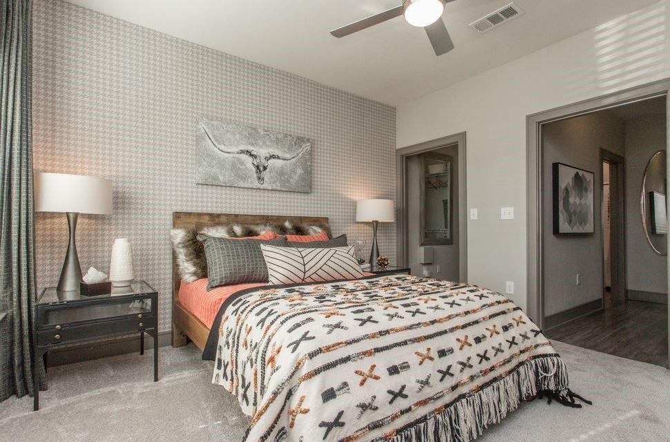Photo - 1930 Kingsley Dr Apartment Unit 14203