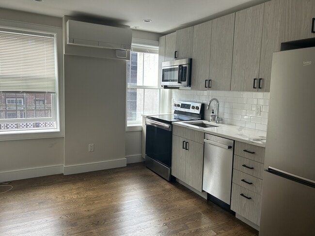 Building Photo - 283 Hanover St Unit Pappare