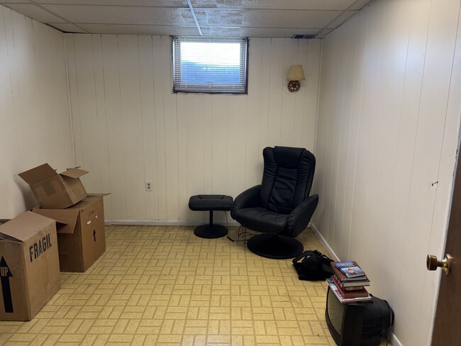 Photo - 307 Mauser Dr