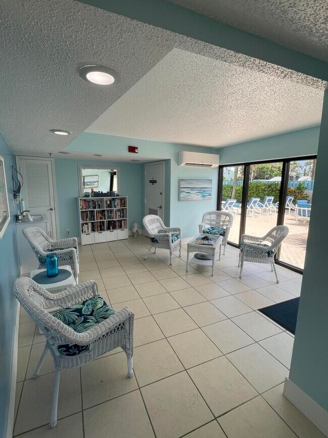 Photo - 355 S Ocean Dr Unidad 807