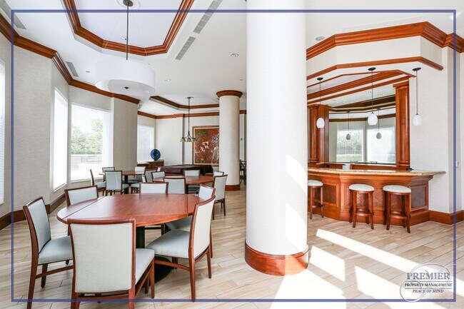 Photo - **THIS 3 BEDROOM\4 BATHROOM HIGH IN THE SKY CONDO AT HAMMOCK BAY GOLF & COUNTRY CLUB ** BREATHTAK... Unit 603