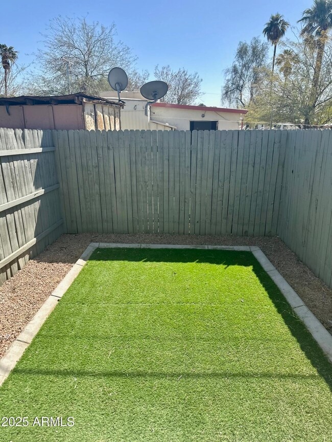 Photo - 16801 N 26th St