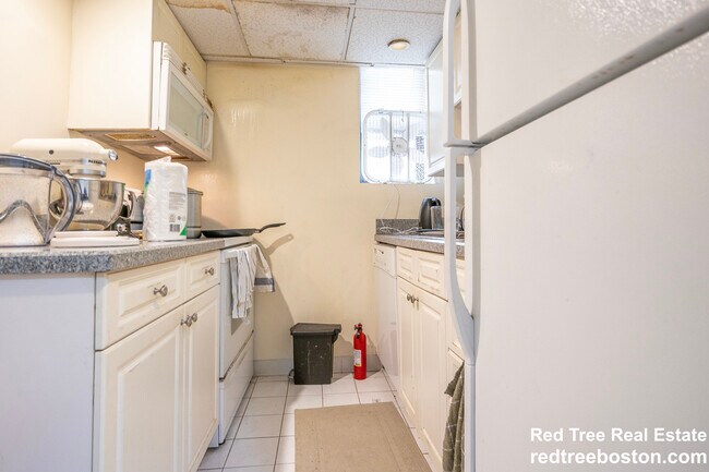 Photo - 466 Commonwealth Ave Unit 406