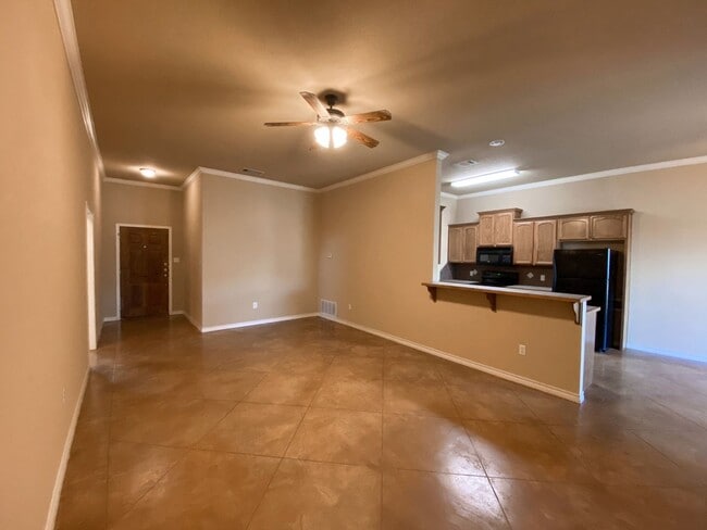 Photo - 684 Paso Fino St Apartamento Unidad Paso Fino 688