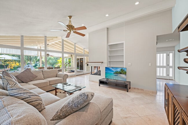 Photo - 1342 Skyline Dr