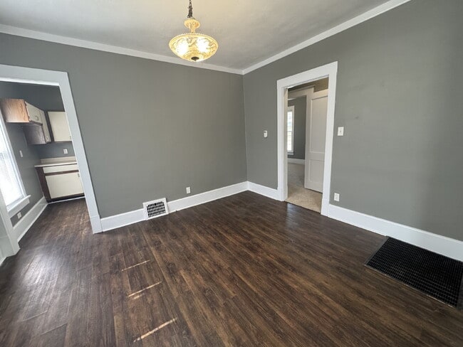 Photo - 405 S Park Ave