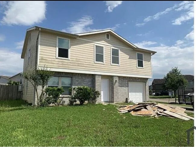 Building Photo - 19721 Rustic Lake Ln Rental