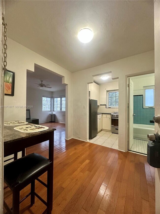 Photo - 260 Euclid Ave Unit 29