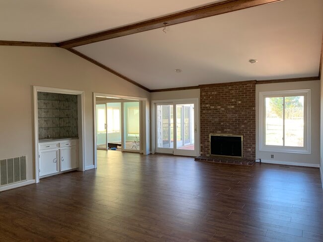 Photo - 132 Spyglass Dr