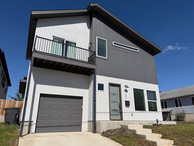 Photo - 343 Porter St Casa