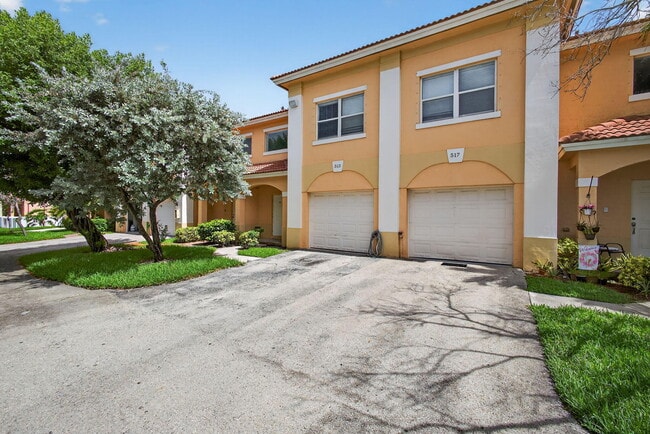 Photo - 513 Talia Cir