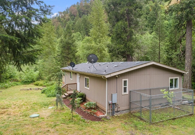 Photo - 12272 S Fork Little Butte Creek Rd