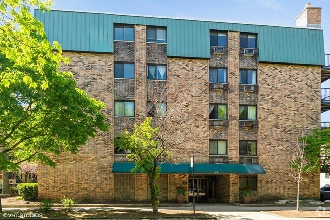 Building Photo - 401 W Webster Ave Unit 509 Rental