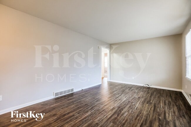 Photo - 10508 East 33rd Terrace S