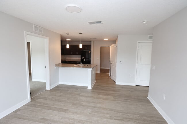 Photo - The Pointe on 88th