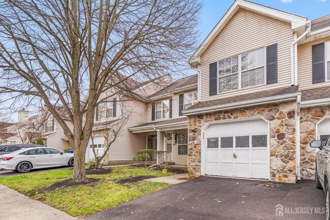 Photo - 155 Salem Rd