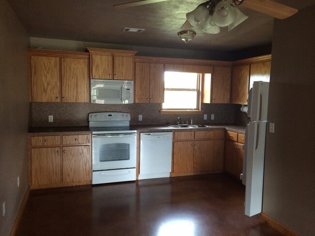 4510 Maddox Rd Unit 1