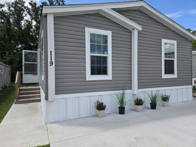 Photo - 5611 Bayshore Rd