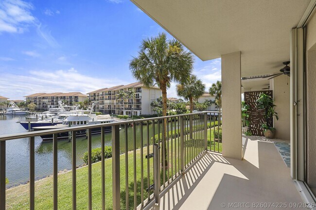 1601 Marina Isle Way Unit 202