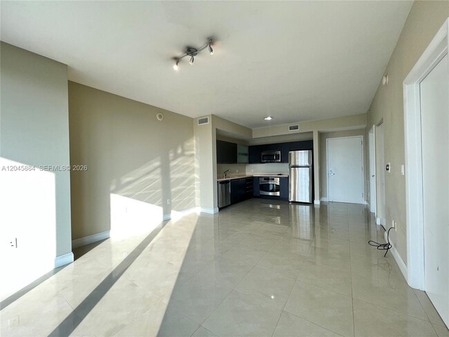 Photo - 90 SW 3rd St Unit 1710