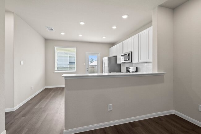 Building Photo - 13412 Yellow Perch Dr