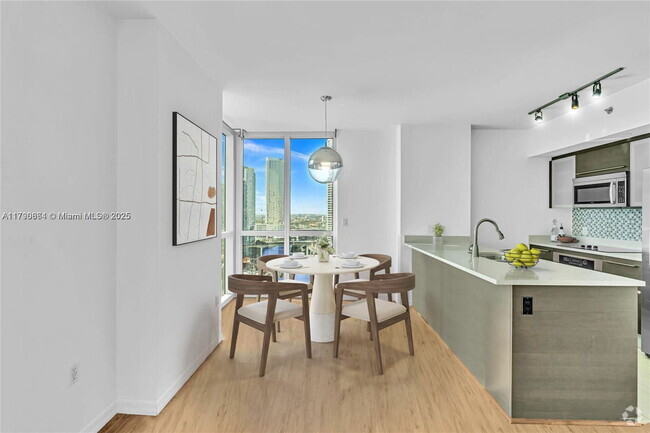 Building Photo - 6440 NW 2nd St Rental