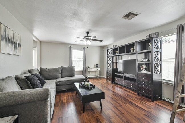 Photo - 11735 Pebble Sands Dr
