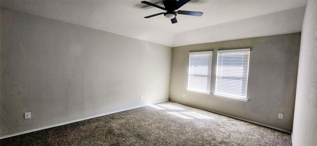 Photo - 702 Rd 5138