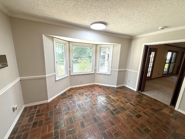 Photo - Beautiful 2400 square foot, 4 bedroom, 2.5 bath home in West Mobile.