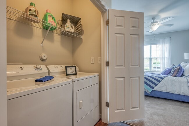 Photo - Reserve at Park West