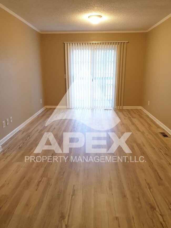 Photo - MOVE-IN SPECIAL, $1 RENT!! - NICE 3 Bd | 2... Unidad 1841-124