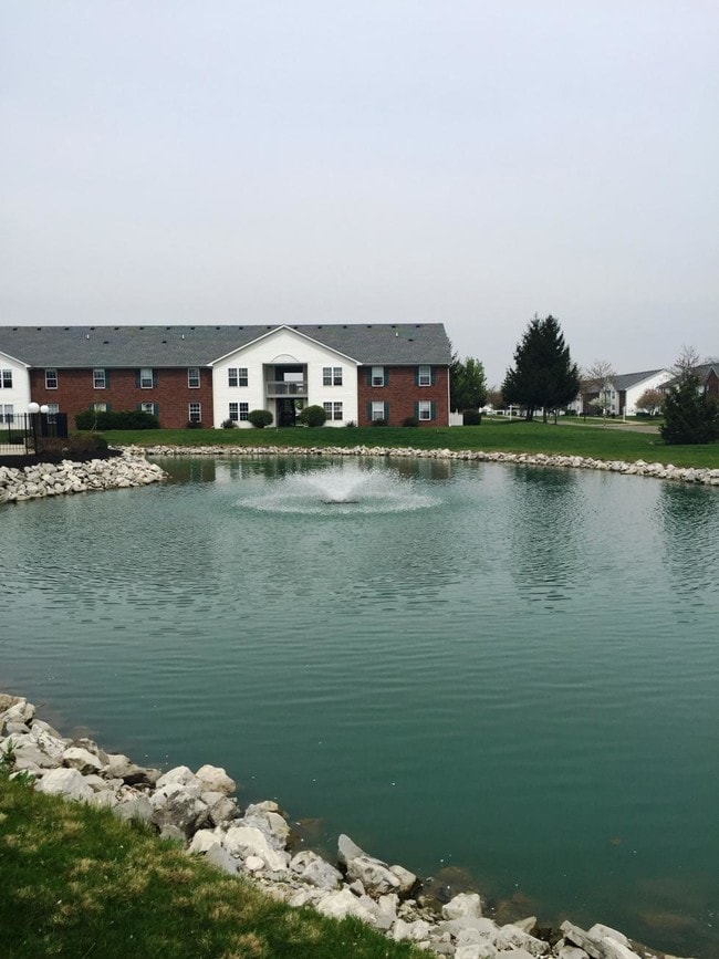 Building Photo - Hawthorne Lakes Rental
