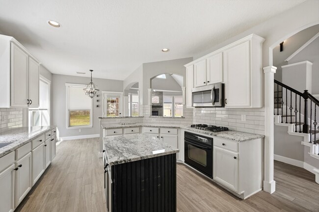 Photo - 7531 Fall Creek Bend Ct