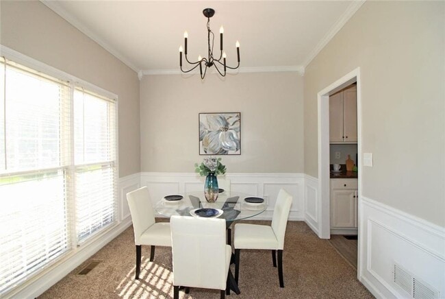 Photo - 1213 Kingsbury Ln
