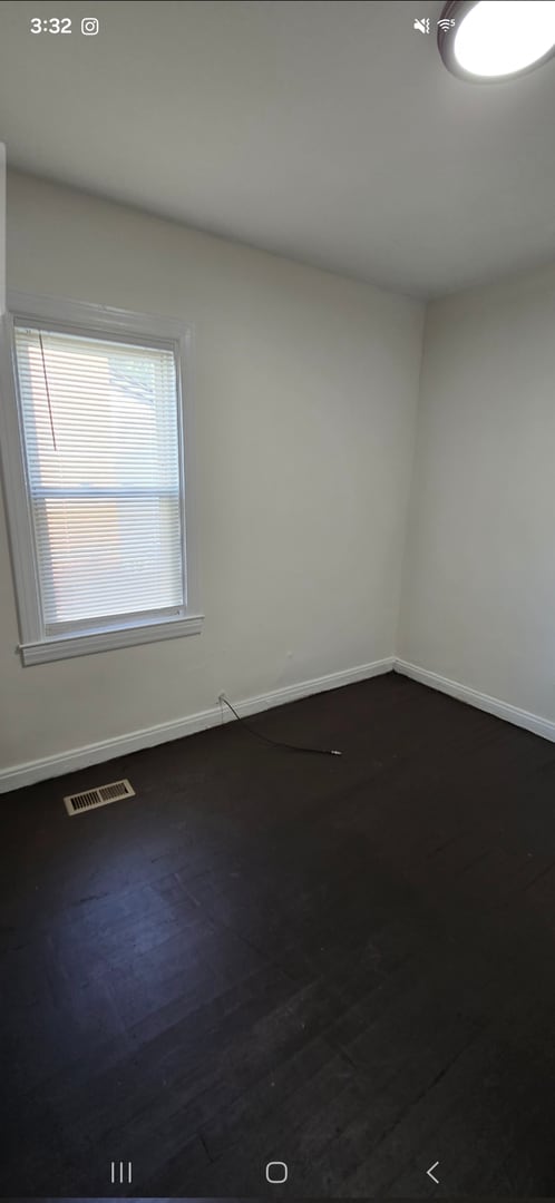 Photo - Cute 2 bed 1 bath 1 car garage
