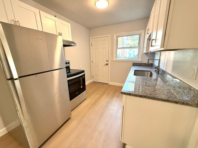 Photo - 430 Roanoke St E Unit 430