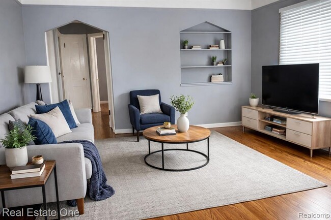 Photo - 1127 Hoffman Ave