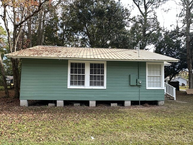 Photo - 1528 S Lartigue Ave