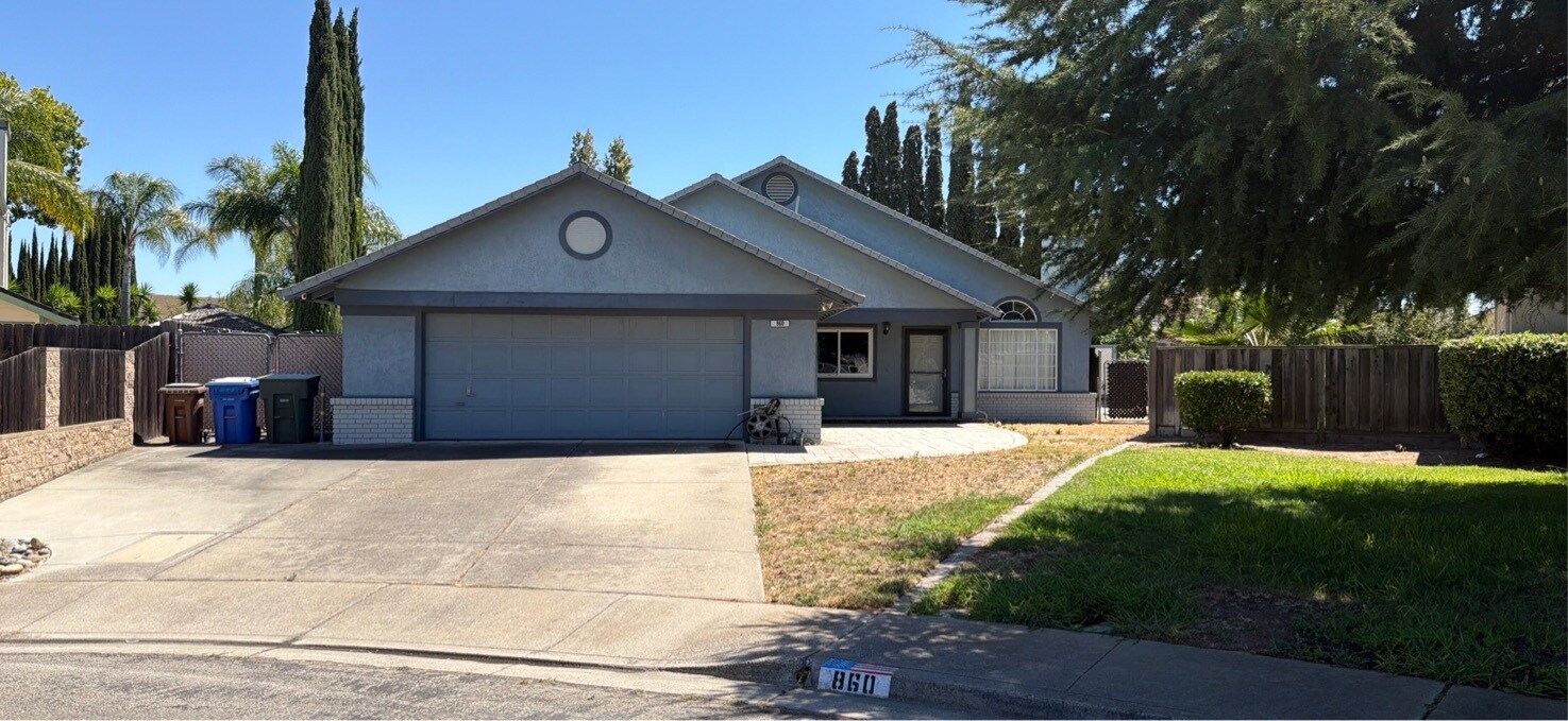 Photo - 860 Souverain Ct
