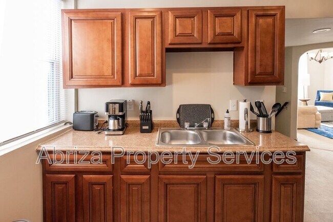 Photo - 2153 Stansbury St Unit 2F