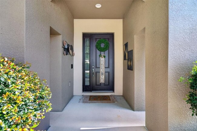 1234 Hill Flower Dr